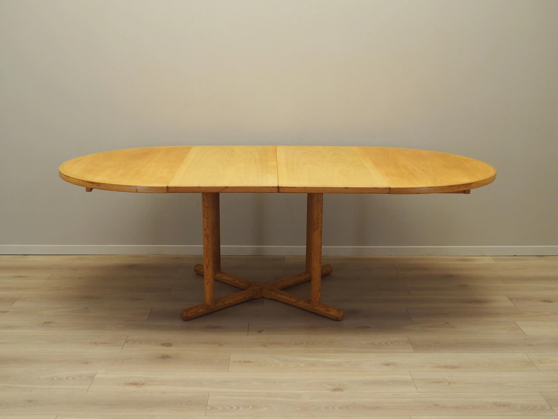 Round Table, yellow ash, Denmark, 1960s. - 24539