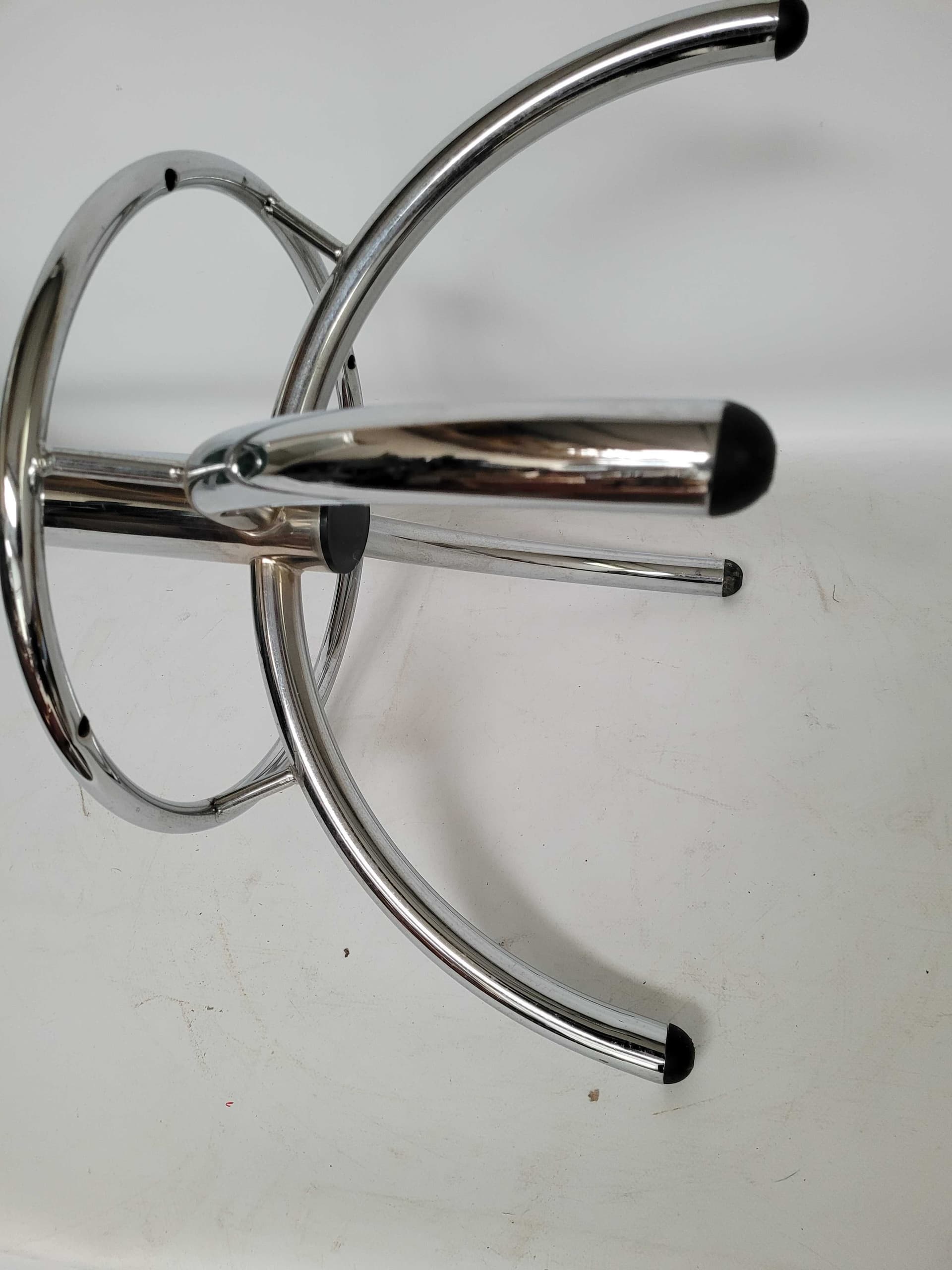 Bar Stool Bauhaus, green faux leather, silver chrome, 1970s. - 328377