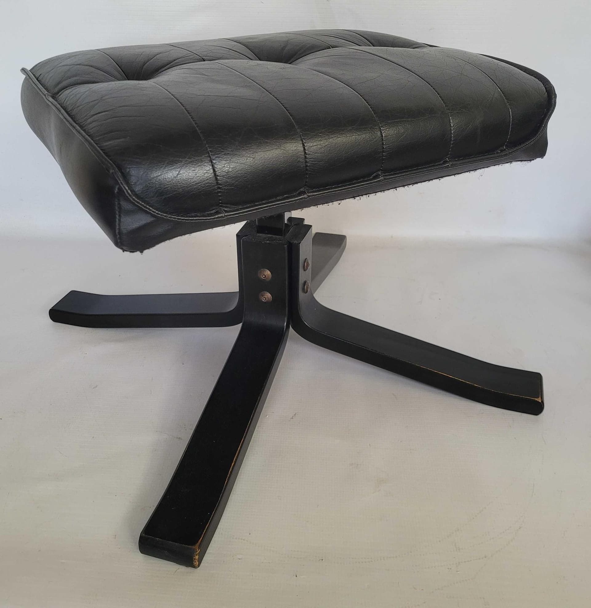 Ottoman UNICO, black leather, black bentwood, Denmark, 1970s. - 328345