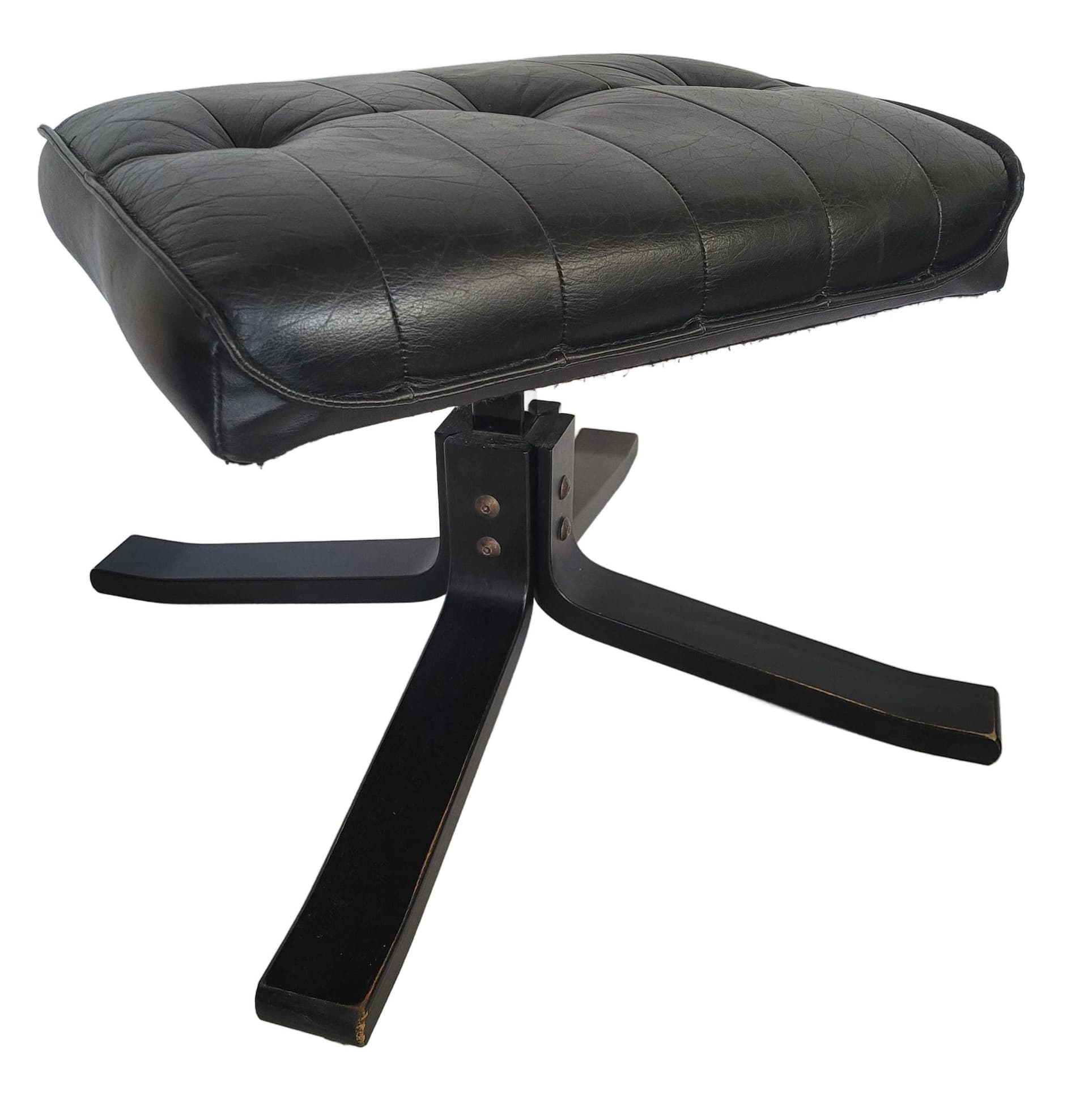 Ottoman UNICO, black leather, black bentwood, Denmark, 1970s.