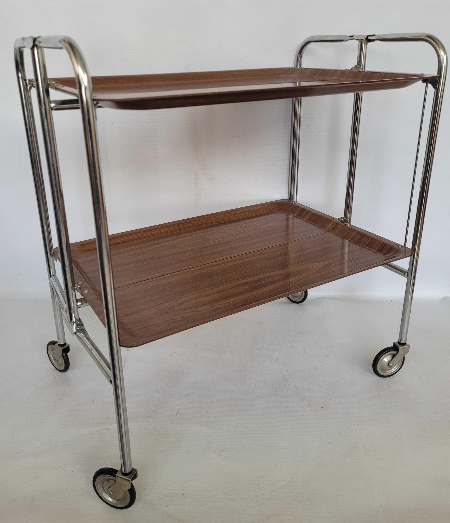 Mobile Side Table, brown plywood, chrome, 1970s. - 328711