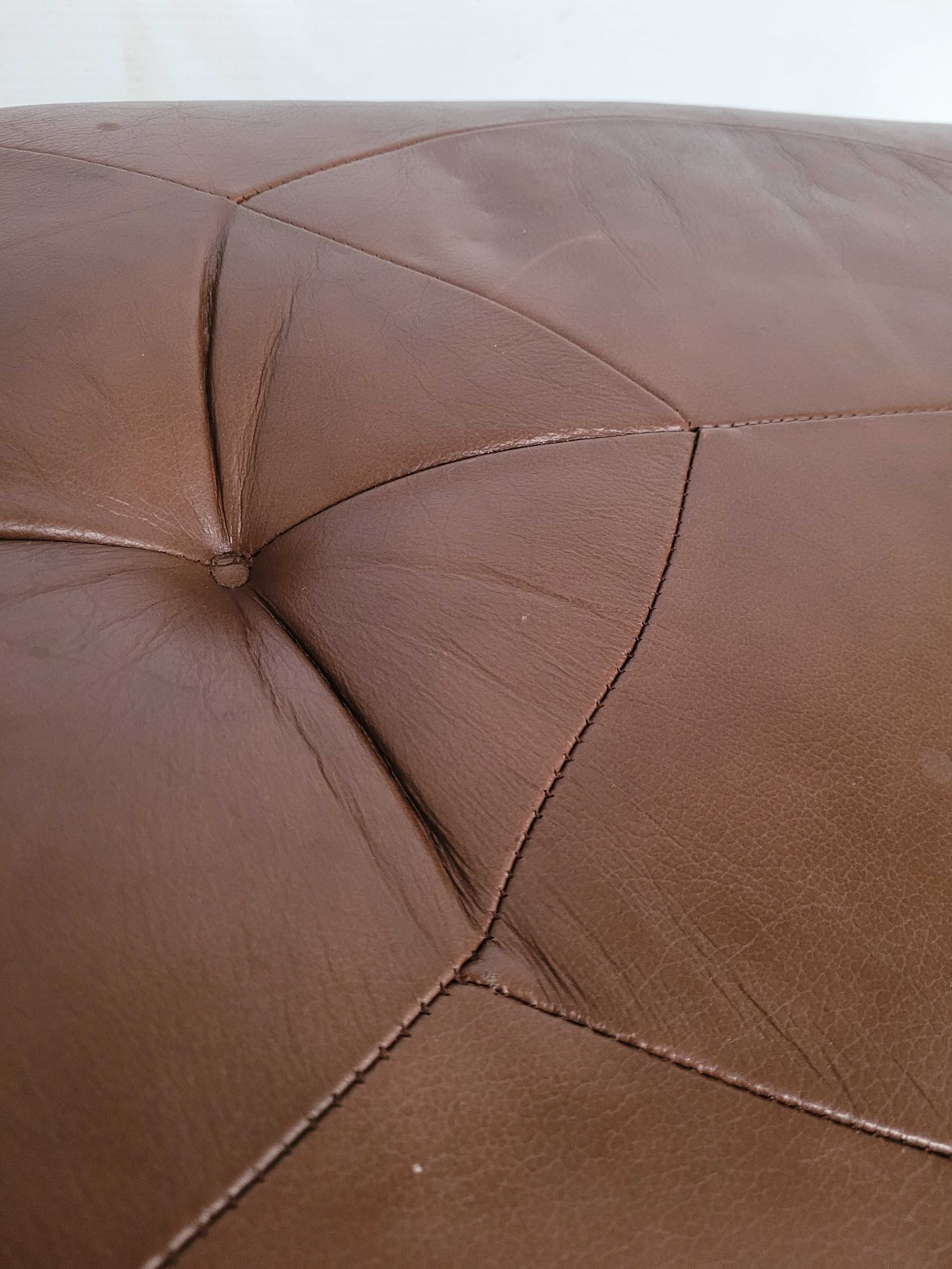 Ottoman Unico, brown leather, dark wood, Denmark, 1970s. - 328665