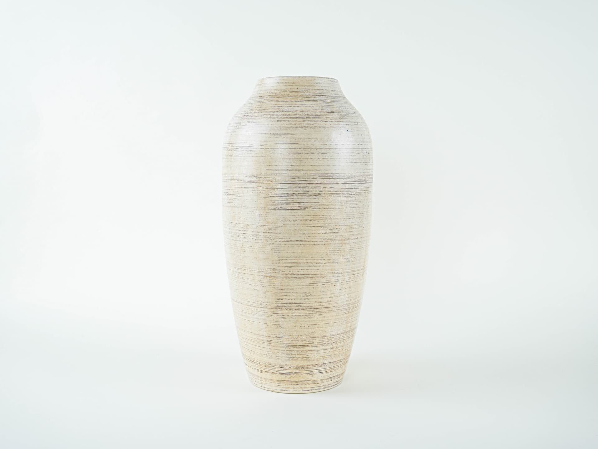 Vase, beige, ceramics, Germany, 1970s. - 328547