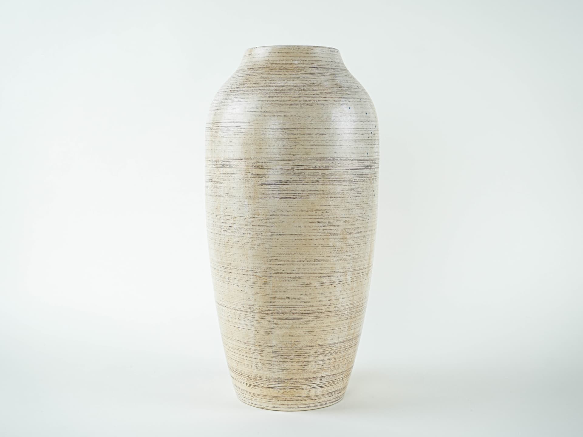 Vase, beige, ceramics, Germany, 1970s. - 328548