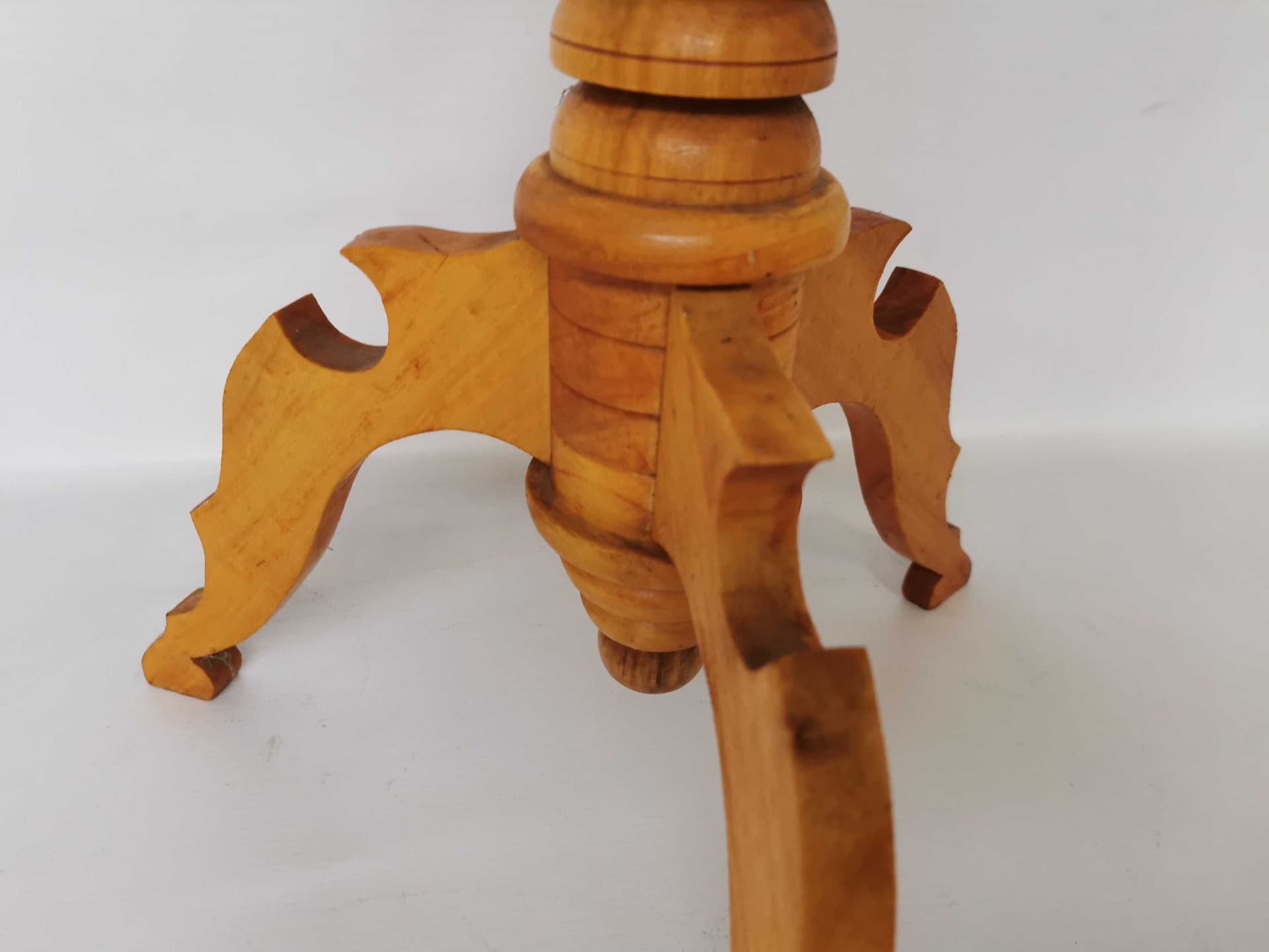 Kwietnik postument, brązowy, drewno, początek XX w. - 331763