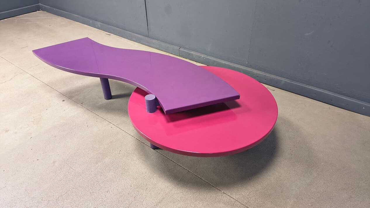 Coffee table, purple pink, wood metal, by M. Salvato, Saporiti Italia, Italy, 1980s. - 331539