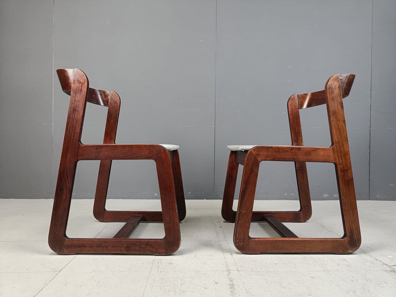 Set of six dining chairs, reddish-brown wood, white fabric, by M. Sabot, Italy, 1970s. - 331520