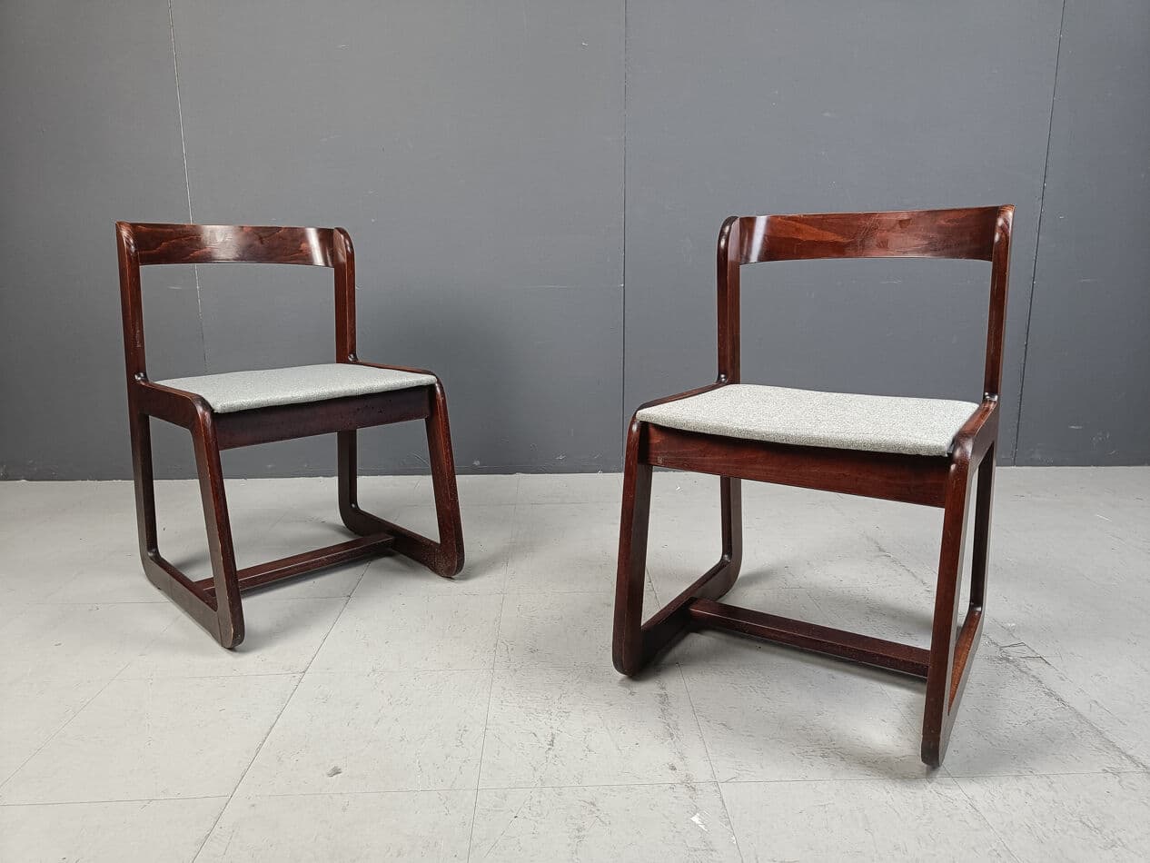 Set of six dining chairs, reddish-brown wood, white fabric, by M. Sabot, Italy, 1970s. - 331516