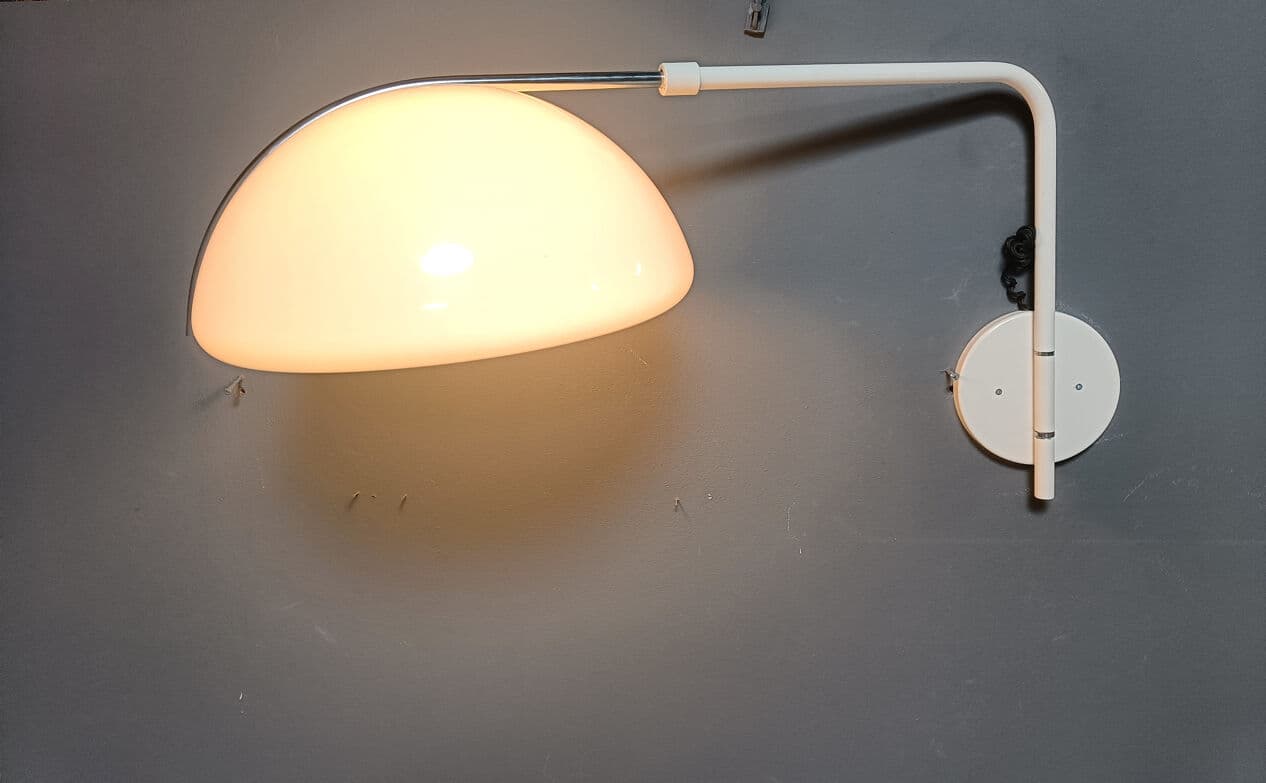 Lampa ścienna, kremowy plastik, chrom, proj. L. Massoni, Guzzini, Włochy, lata 70. - 331491