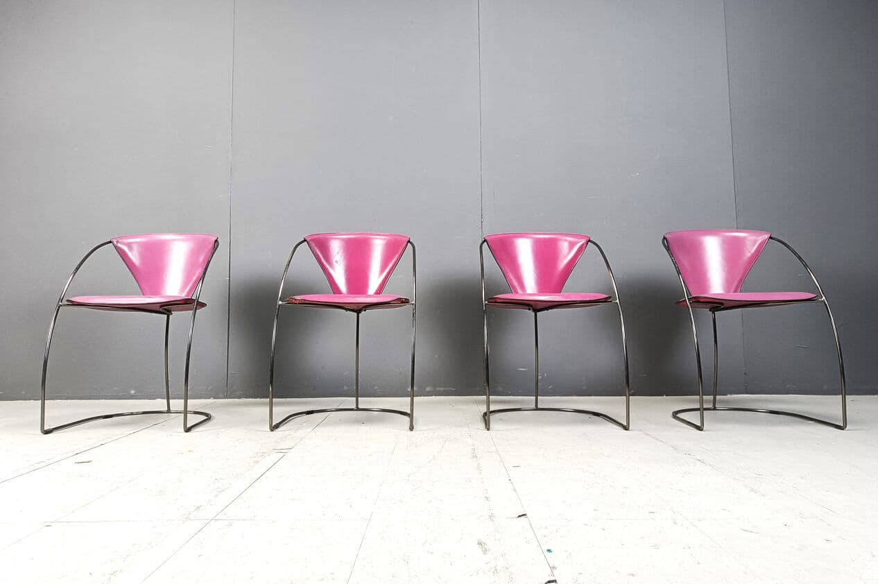 Set of four chairs Linda, pink leather, black metal, Arrben, Italy, 1980s. - 331485
