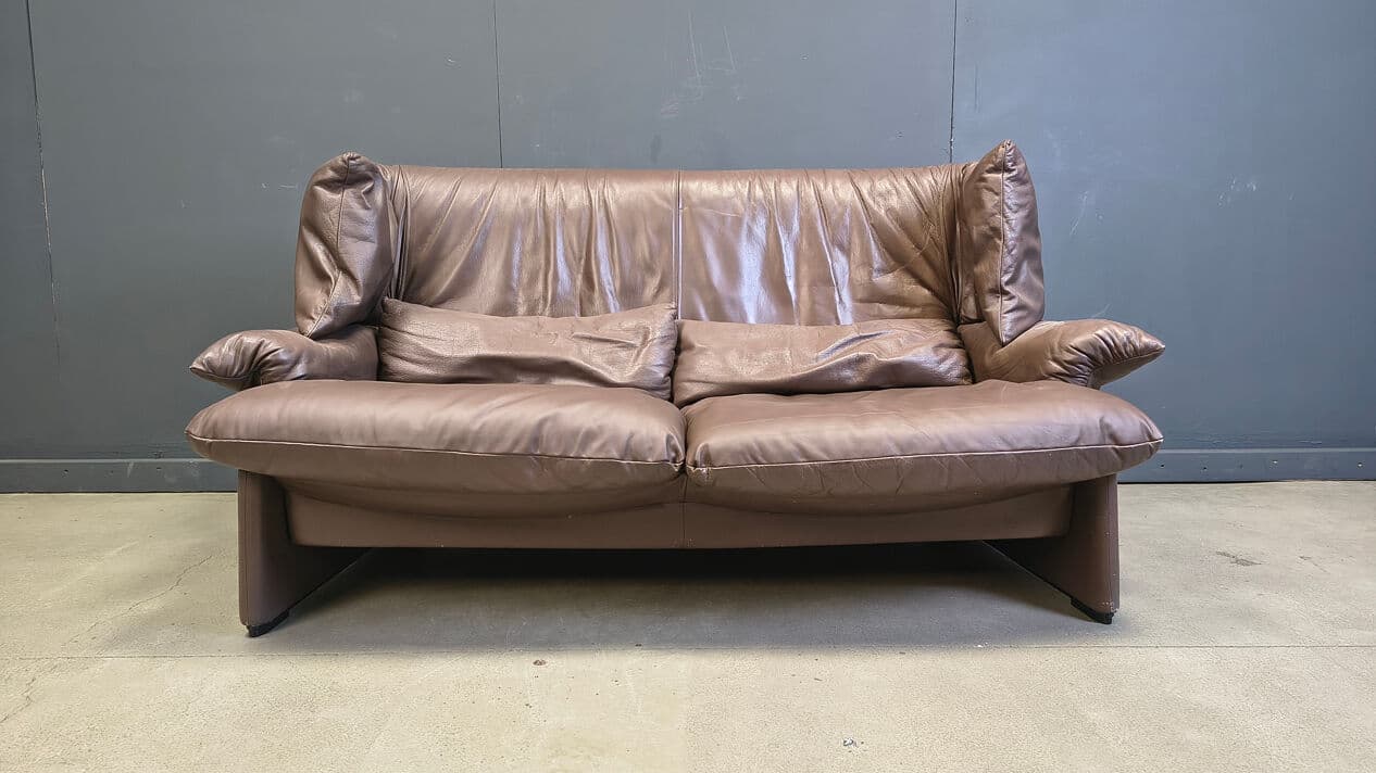Two-seater sofa Porto Venere, brown leather, by V. Magistretti, Cassina, Italy, 1970s. - 331458