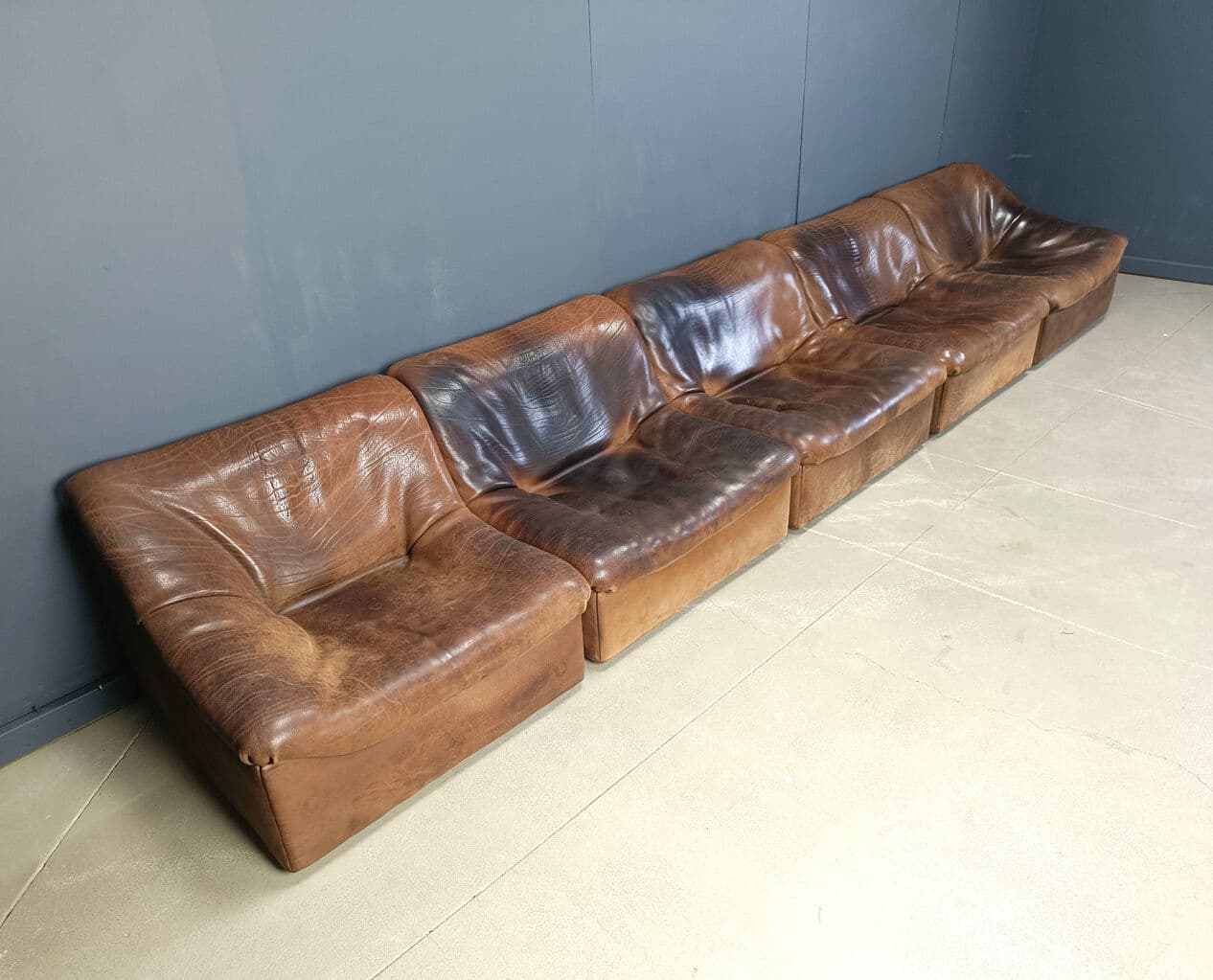 Set of Five Modular Sofas DS46, brown leather, De Sede, Switzerland, 1970s. - 331405