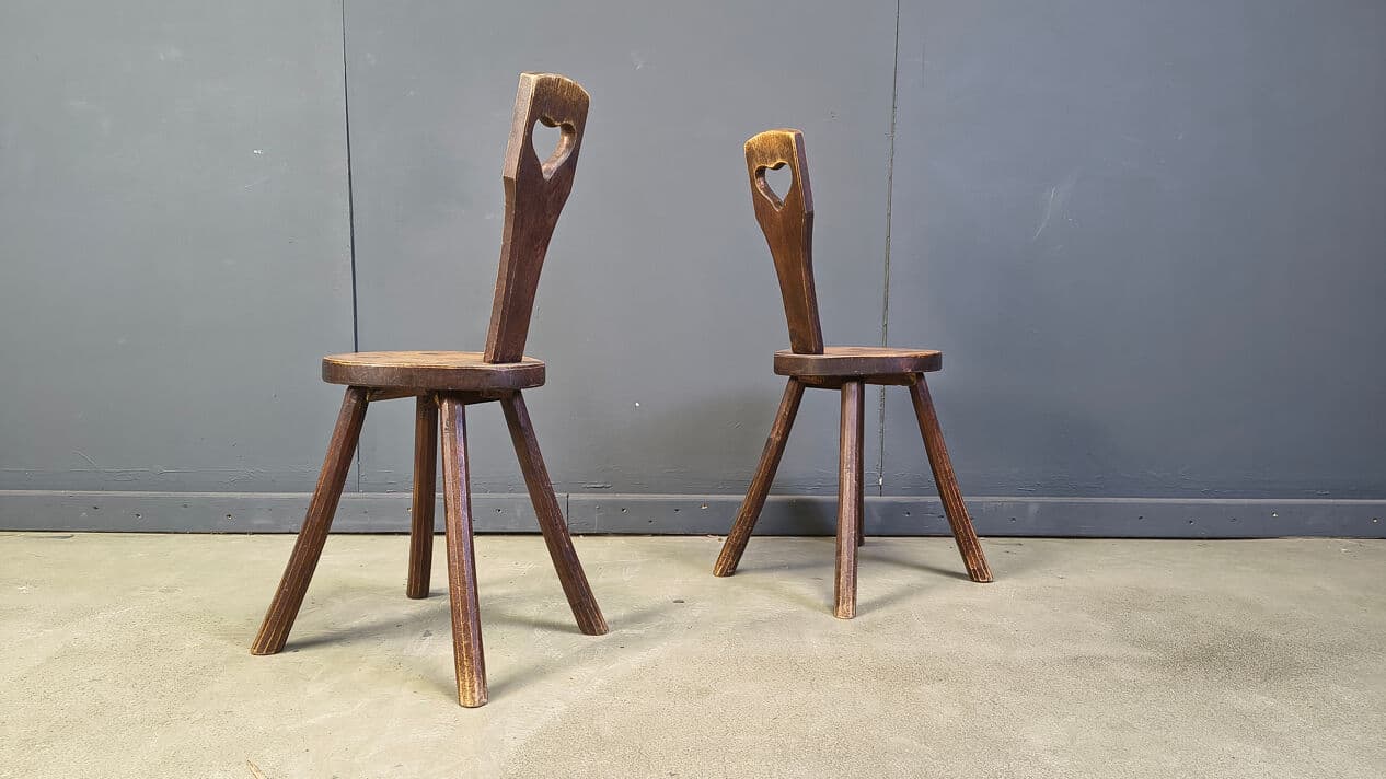 Set of four chairs, Heart, brown oak, France, 1960s - 331378