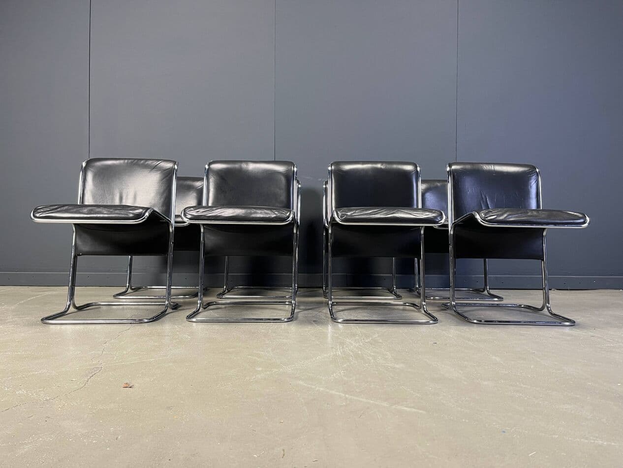 Set of eight Calla chairs, black leather, chrome, by A. Ari Colombo, Italy, 1970s - 331333