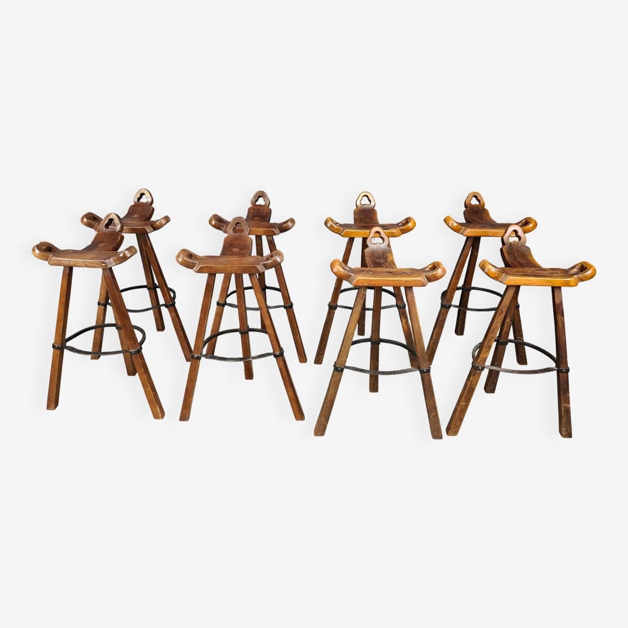 Set of eight brutalist bar stools, brown wood, black metal, Spain, 1960s. - 331310