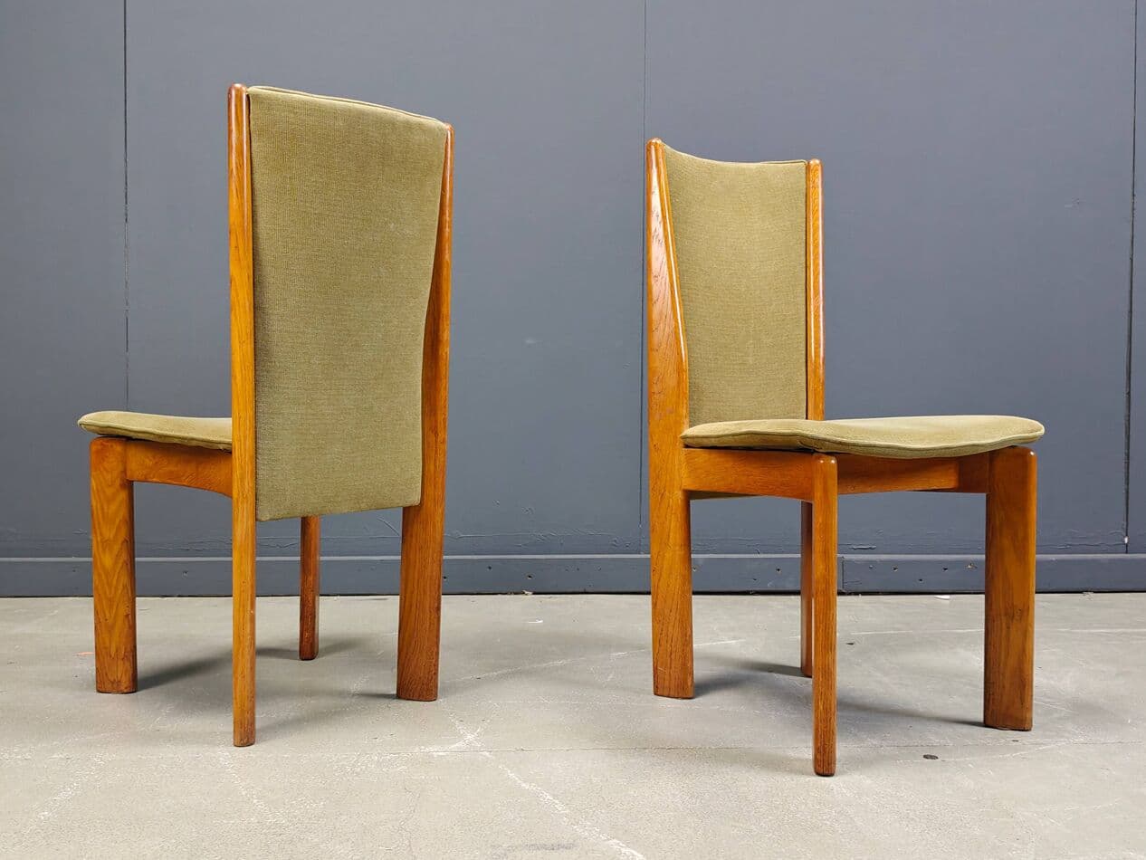 Set of six dining chairs, green velvet, brown wood, Denmark, 1970s. - 331095