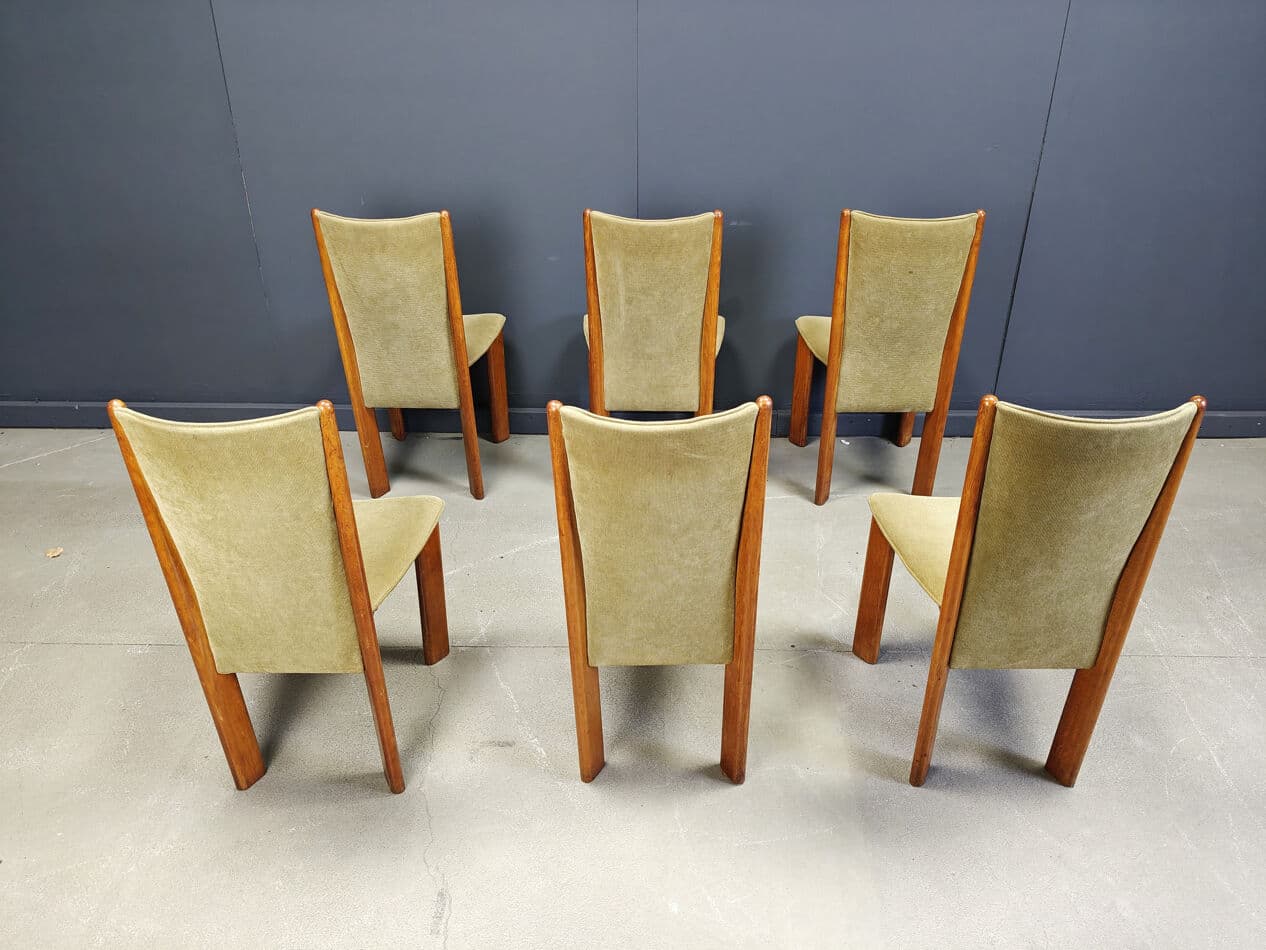 Set of six dining chairs, green velvet, brown wood, Denmark, 1970s. - 331093