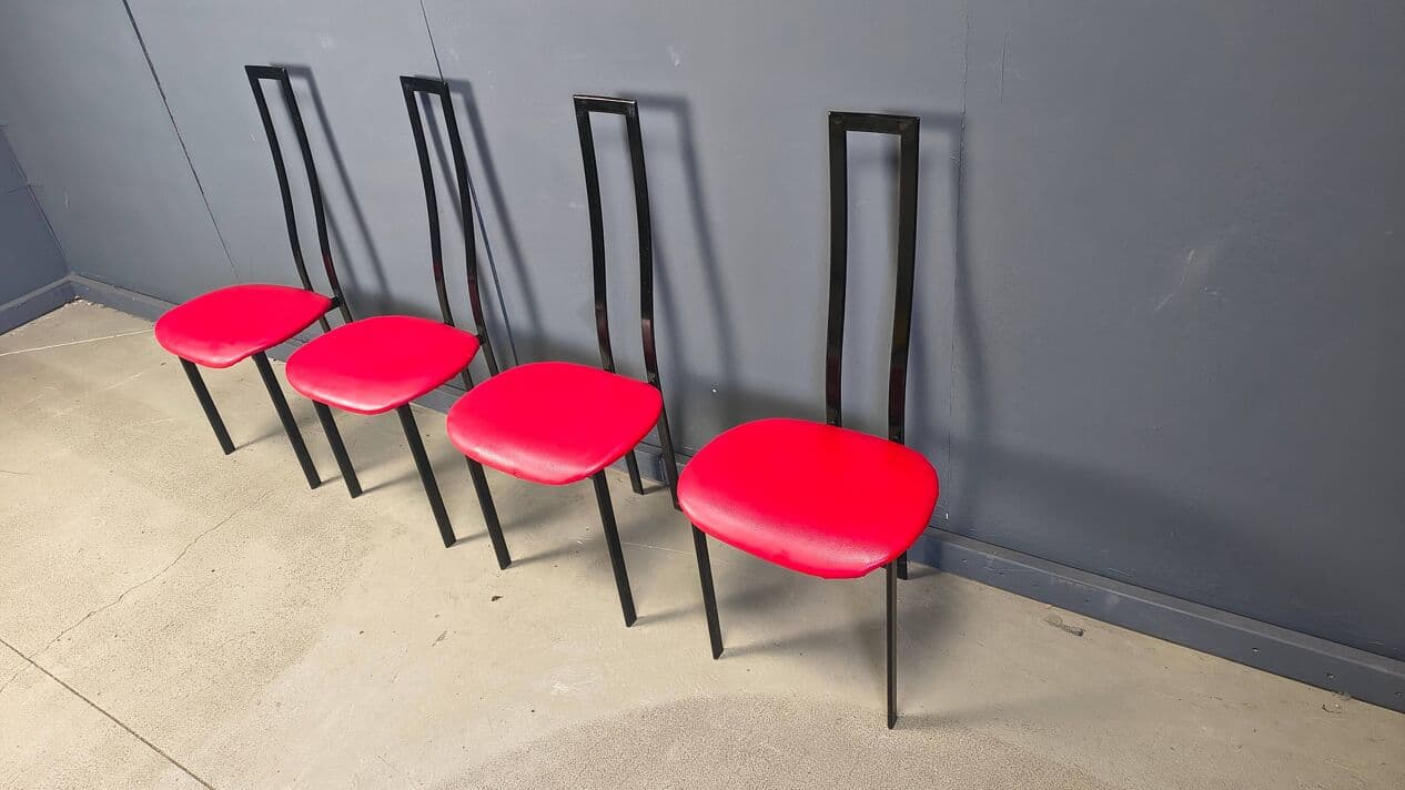 Set of four chairs Carre VI, black metal, red fabric, by M. Cattelan, Cattelan Italia, Italy, 1980s. - 331033
