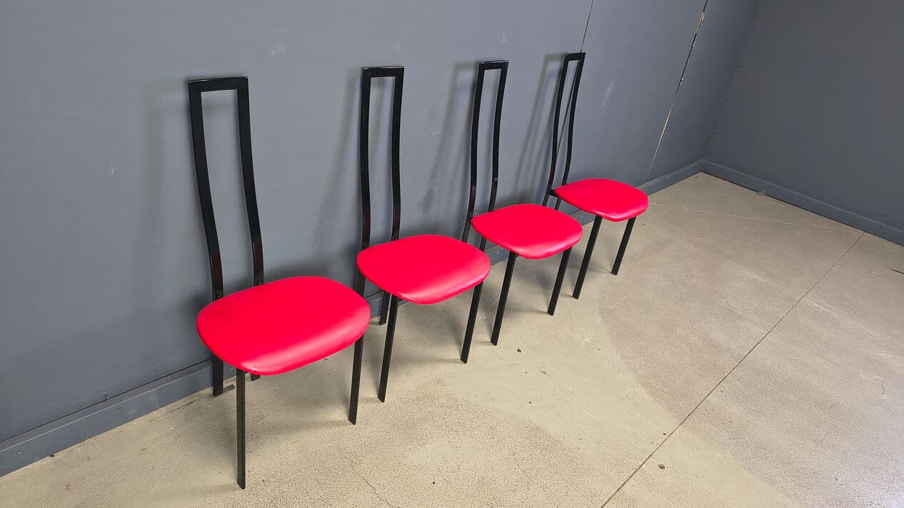Set of four chairs Carre VI, black metal, red fabric, by M. Cattelan, Cattelan Italia, Italy, 1980s. - 331031