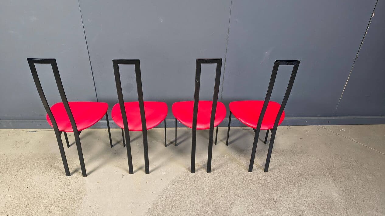 Set of four chairs Carre VI, black metal, red fabric, by M. Cattelan, Cattelan Italia, Italy, 1980s. - 331027