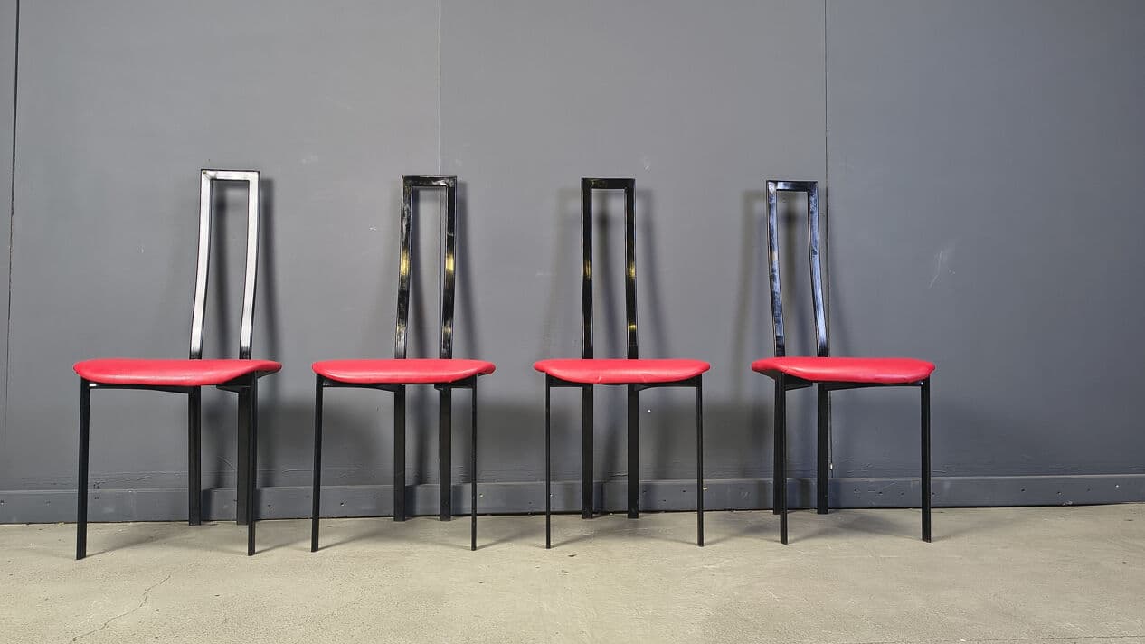 Set of four chairs Carre VI, black metal, red fabric, by M. Cattelan, Cattelan Italia, Italy, 1980s. - 331032