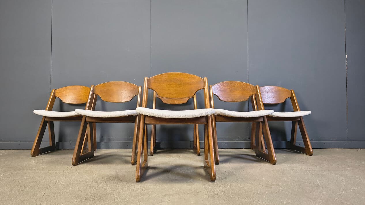 Set of six dining chairs Brutalist, brown wood, white bouclé, Germany, 1960s. - 330936