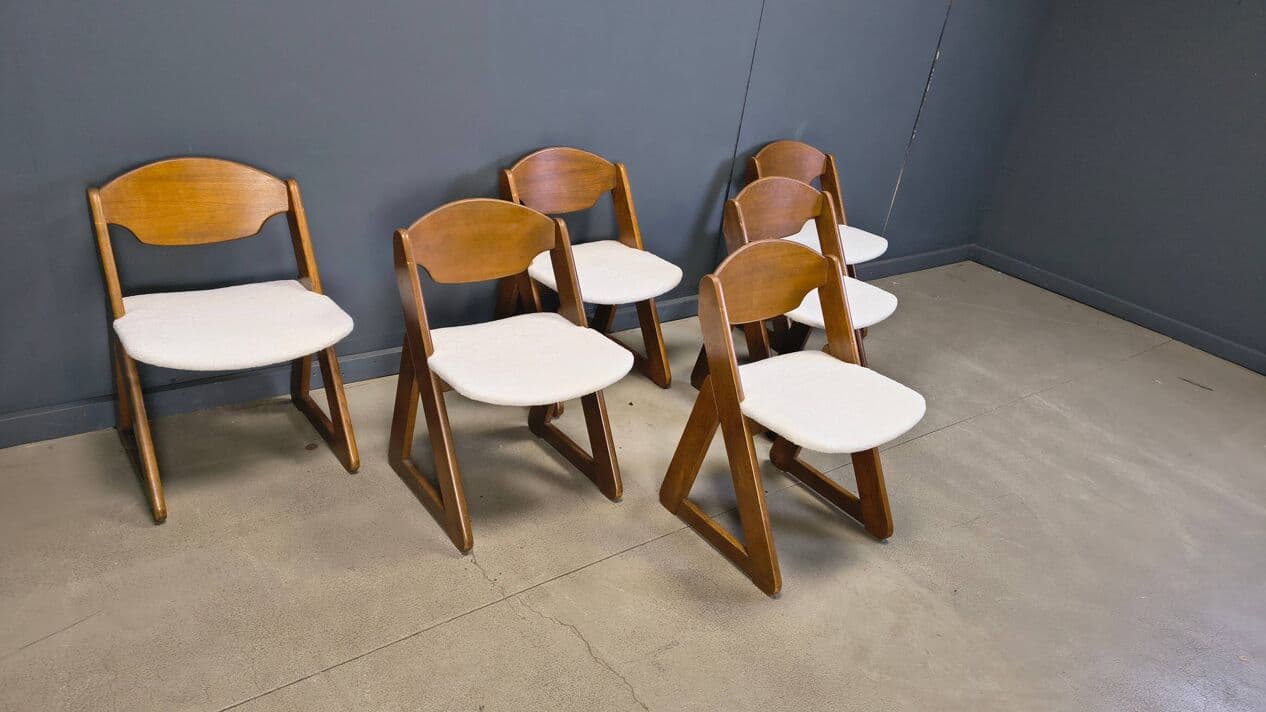 Set of six dining chairs Brutalist, brown wood, white bouclé, Germany, 1960s. - 330937