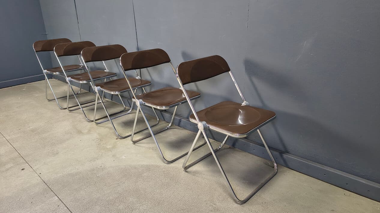 Set of five folding chairs Plia, transparent brown plastic, chrome, by G. Piretti, Castelli, Italy, 1970s. - 330917