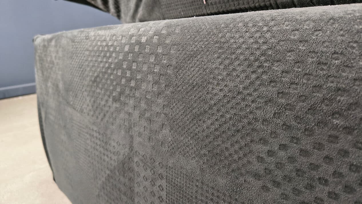 Two-seater sofa, grey velvet, black legs, Saporiti Italia, Italy, 1980s. - 330906
