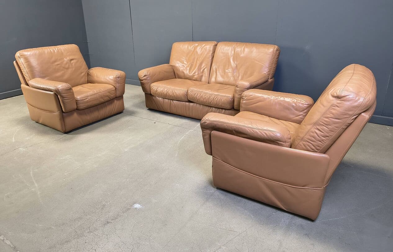 Three-piece sofa set, camel brown leather, Durlet, Belgium, 1980s. - 330836