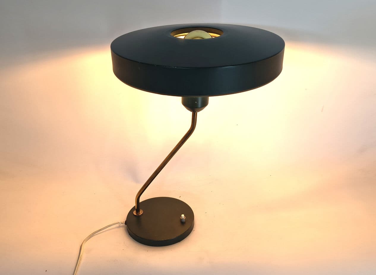 Lampa stołowa Romeo, aluminium czarne, mosiądz, proj. L. Kalff, Philips, Holandia, lata 60. - 330666