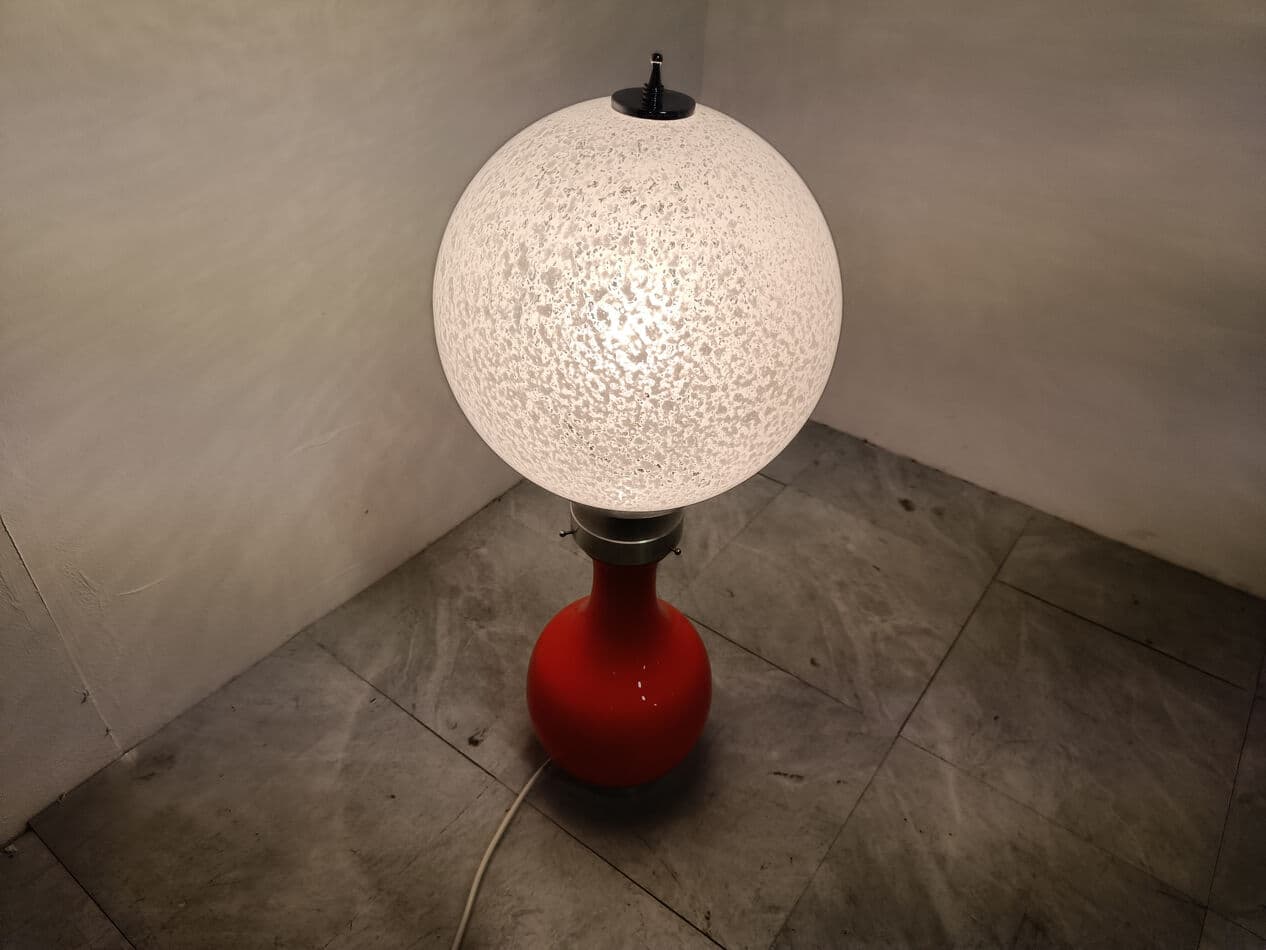 Lampa stołowa, szkło opalowe białe pomarańczowe żółte, chrom srebrny, Mazzega, Włochy, lata 70. - 330583