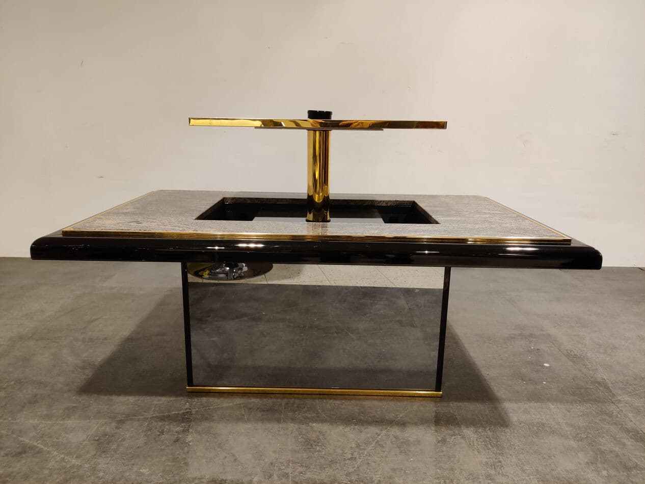Coffee table with bar, grey granite, black lacquered wood, brass, mirrored glass, Belgium, 1980s. - 330447
