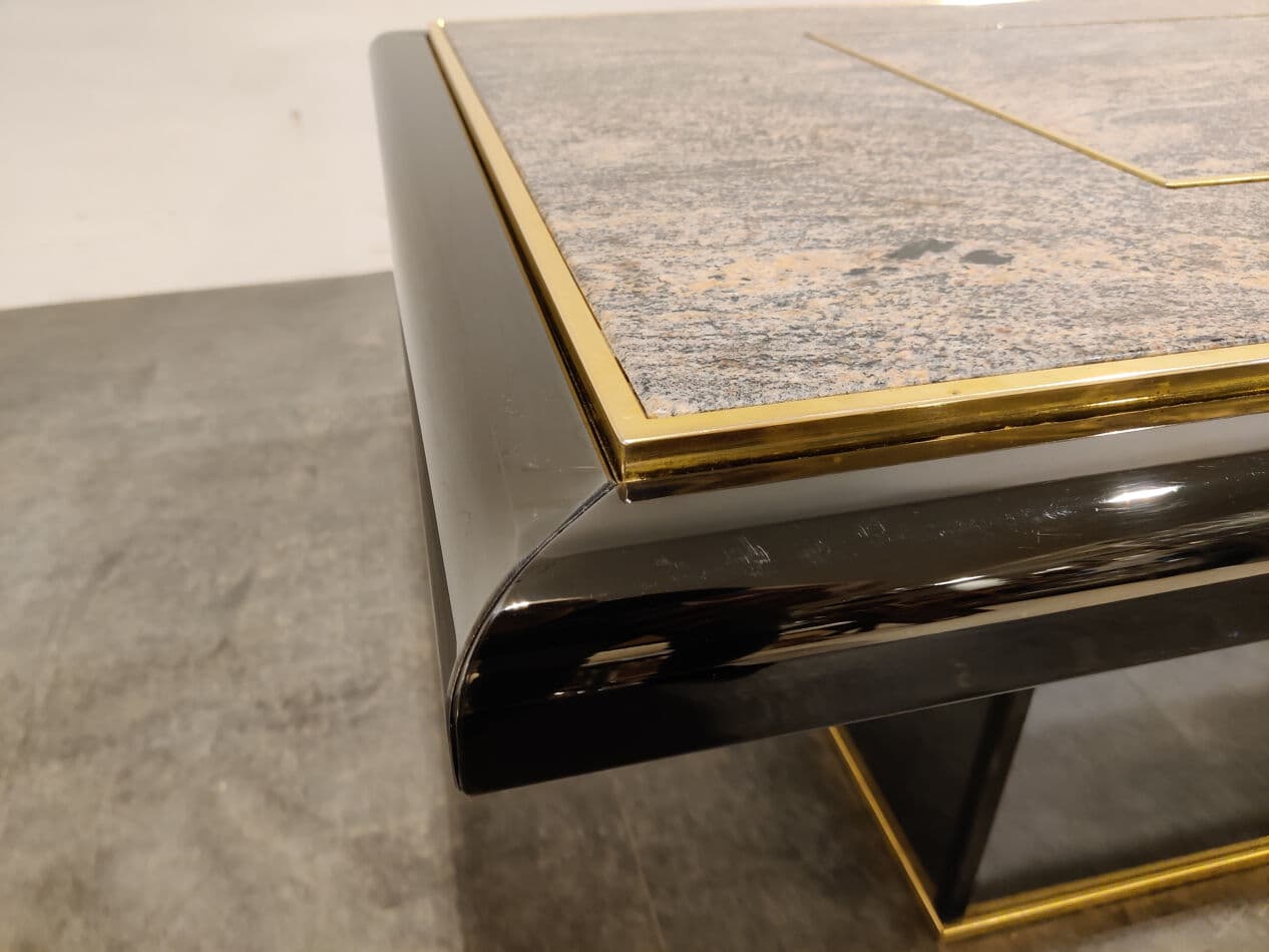 Coffee table with bar, grey granite, black lacquered wood, brass, mirrored glass, Belgium, 1980s. - 330441