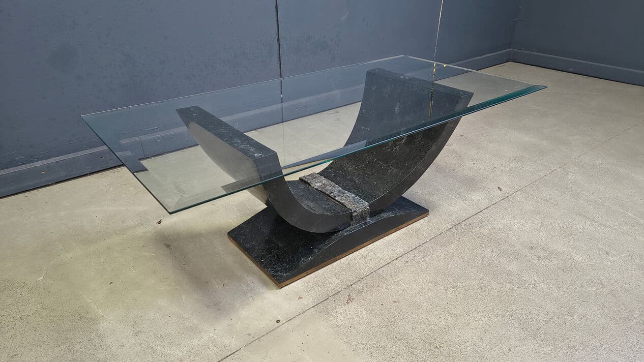 Coffee Table Maitland Smith, black and beige tessellated stone, transparent glass, Belgium, 1980s - 330333