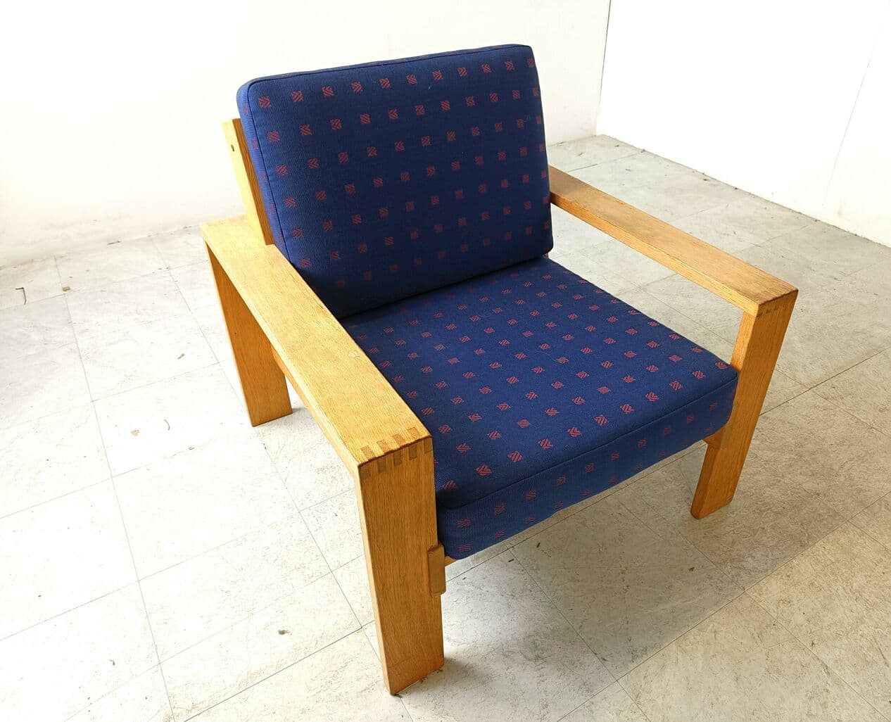 Three-piece Scandinavian sofa set, blue fabric, natural wood, Finland, 1970s. - 330249
