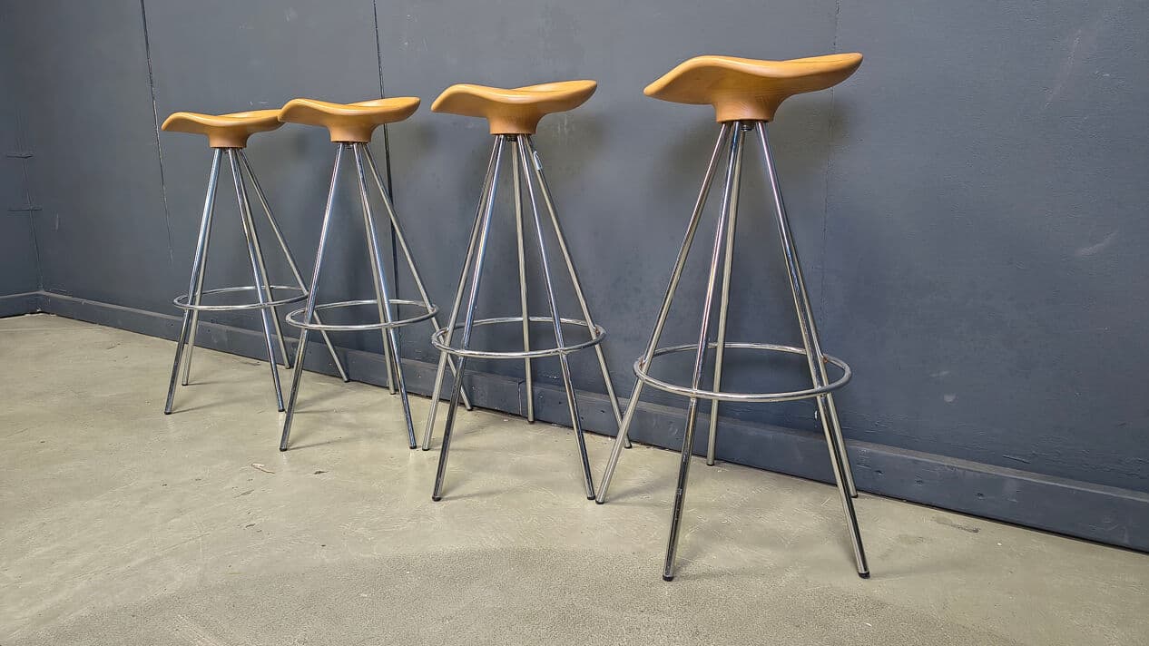 Set of four bar stools Jamaica, brown beech, silver chrome, by Pepe Cortès, Spain, 1990s. - 330158