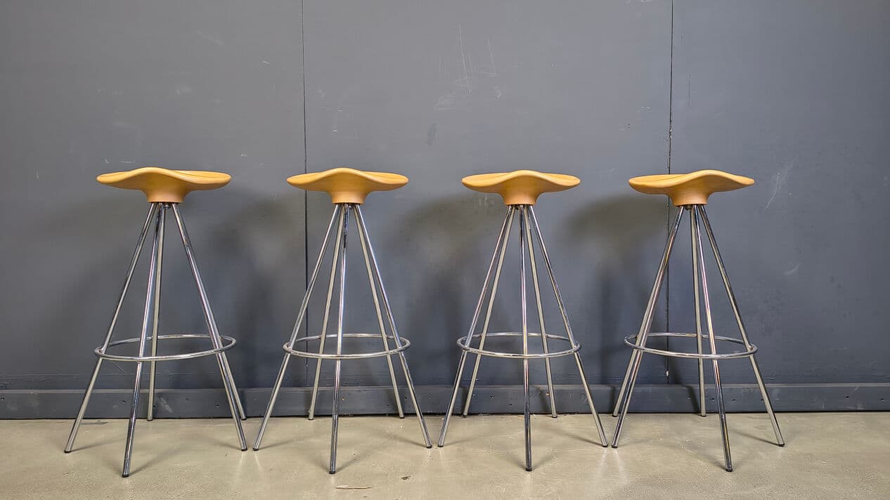 Set of four bar stools Jamaica, brown beech, silver chrome, by Pepe Cortès, Spain, 1990s. - 330155