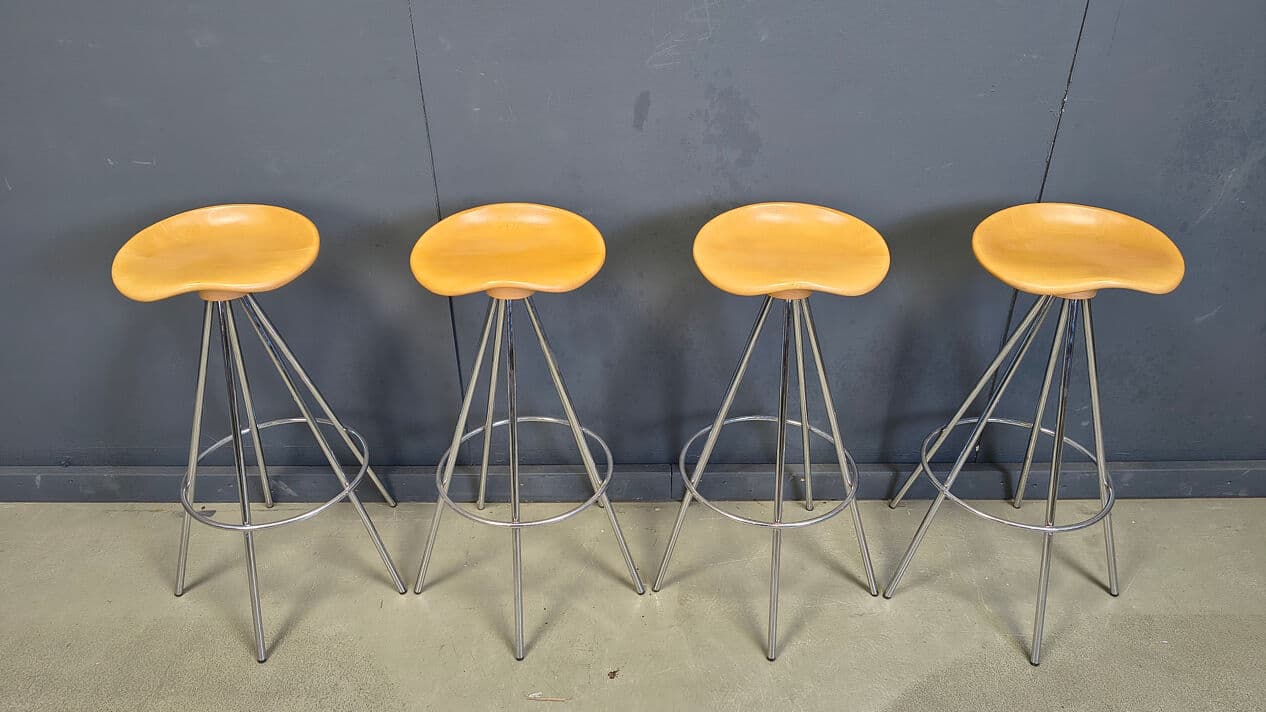 Set of four bar stools Jamaica, brown beech, silver chrome, by Pepe Cortès, Spain, 1990s. - 330150