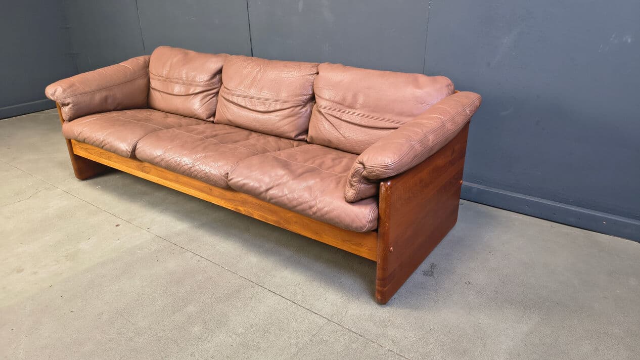 Sofa trzyosobowa, skóra brązowa, teak, proj. M. Laursen, Dania, lata 70. - 330130