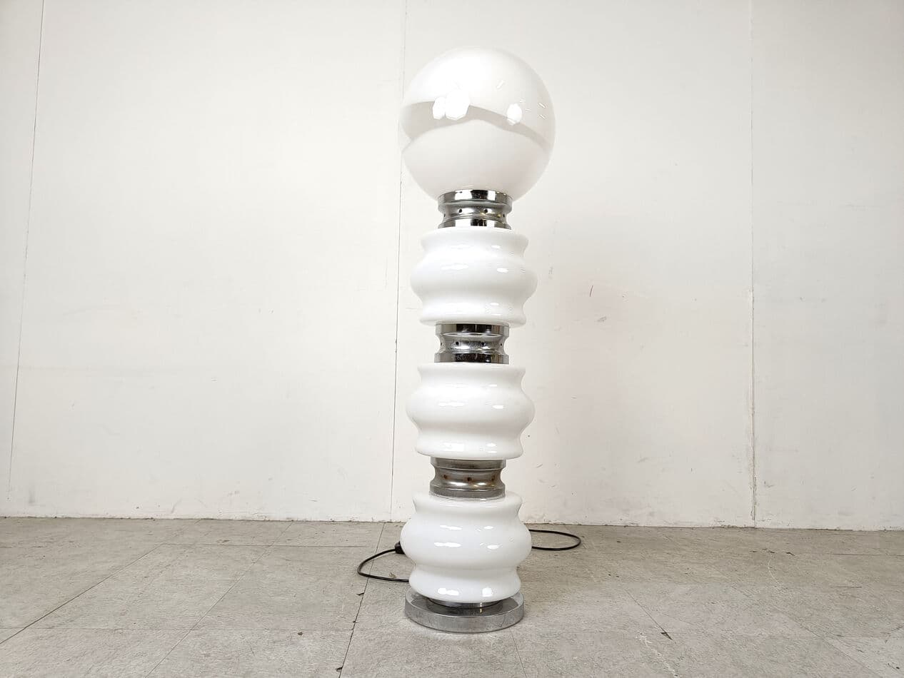 Floor lamp, white Murano glass, chrome, marble, Mazzega, Italy, 1960s. - 330031