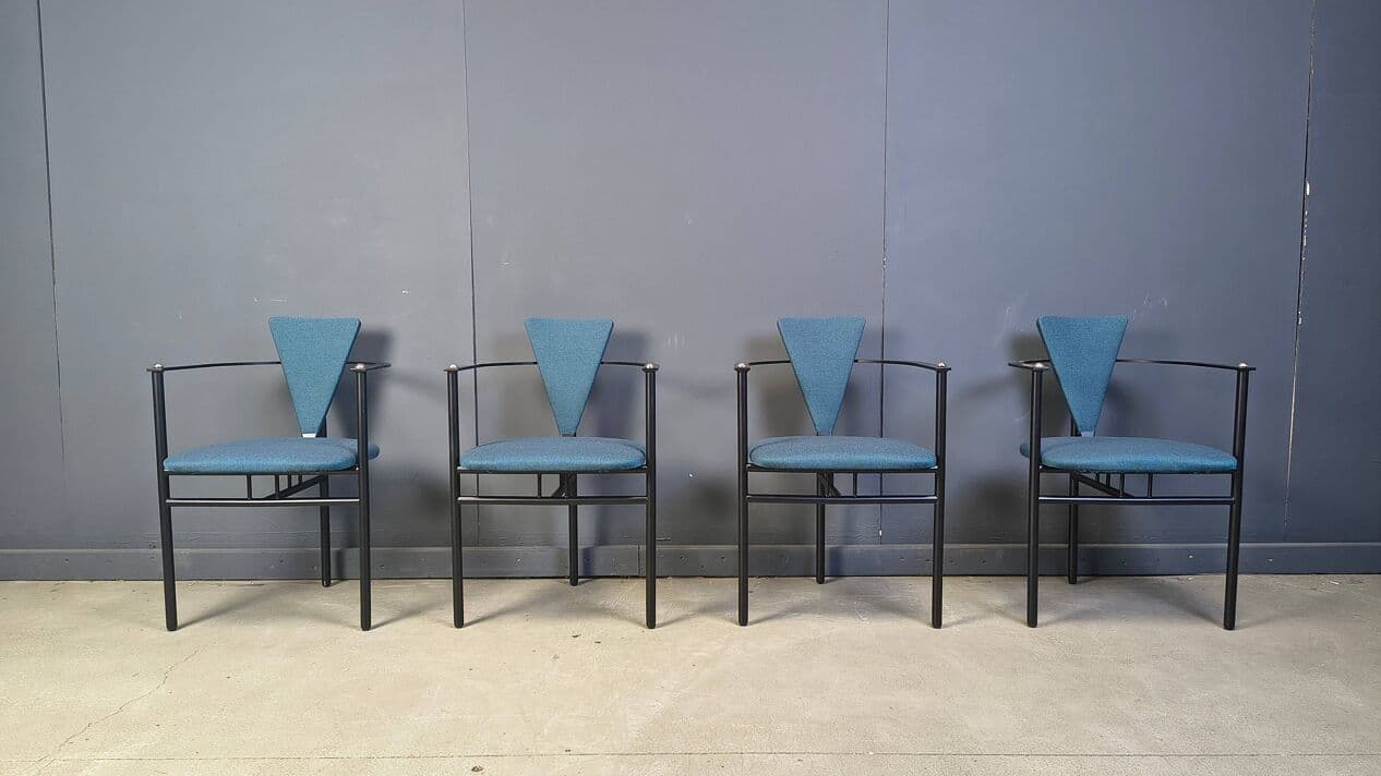 Set of four dining chairs Memphis, blue fabric, black metal, Belgium, 1980s. - 329883