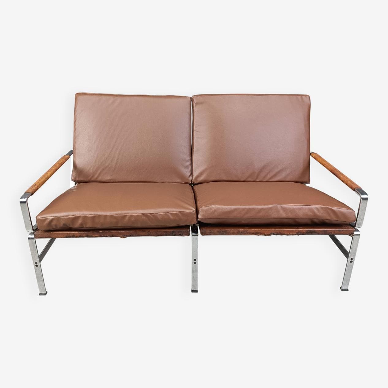 Sofa dwuosobowa FK6720, skóra brązowa, stal chromowana, rattan, proj. P. Fabricius, J. Kastholm, Niemcy, lata 70. - 329850