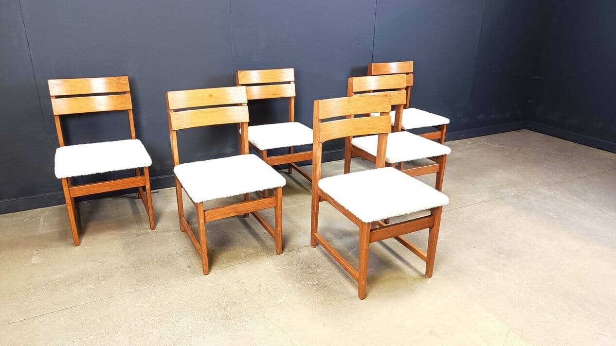Set of six brutalist chairs, brown oak, white bouclé, Belgium, 1970s. - 329724