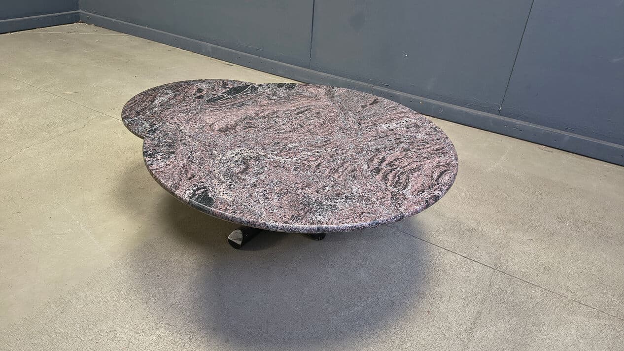 Stolik kawowy, marmur multikolor, metal czarny, Roche Bobois, Francja, lata 80. - 329652