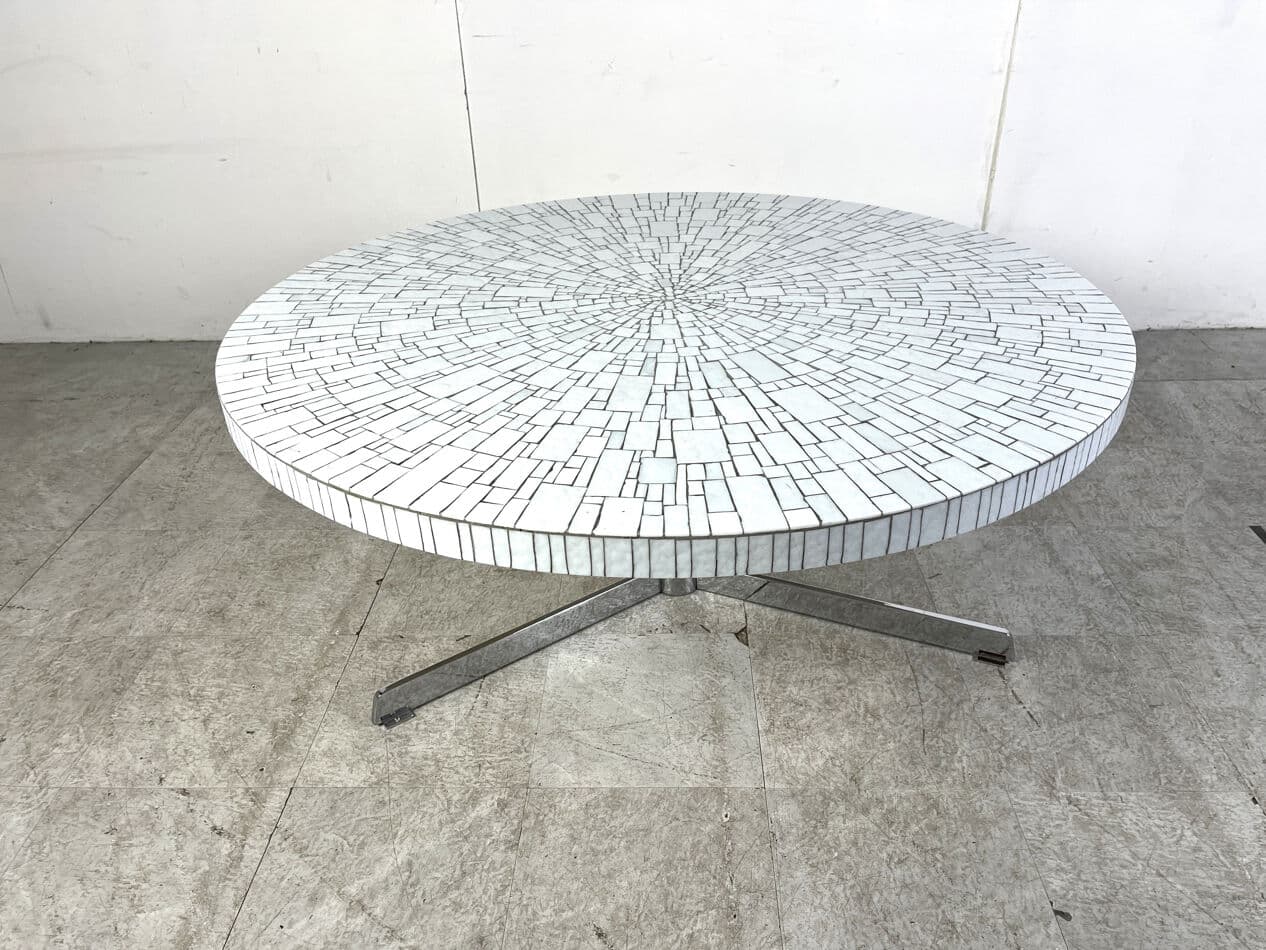 Stolik kawowy, mozaika ceramiczna biała czarna, chrom, proj. H. Lilienthal, Niemcy, lata 70. - 329582