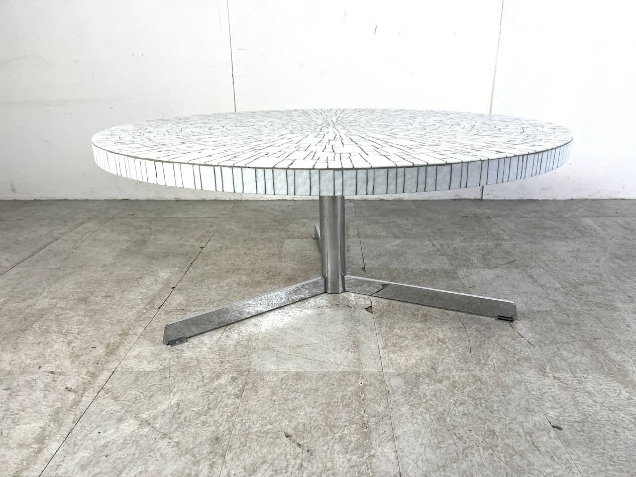 Stolik kawowy, mozaika ceramiczna biała czarna, chrom, proj. H. Lilienthal, Niemcy, lata 70. - 329580