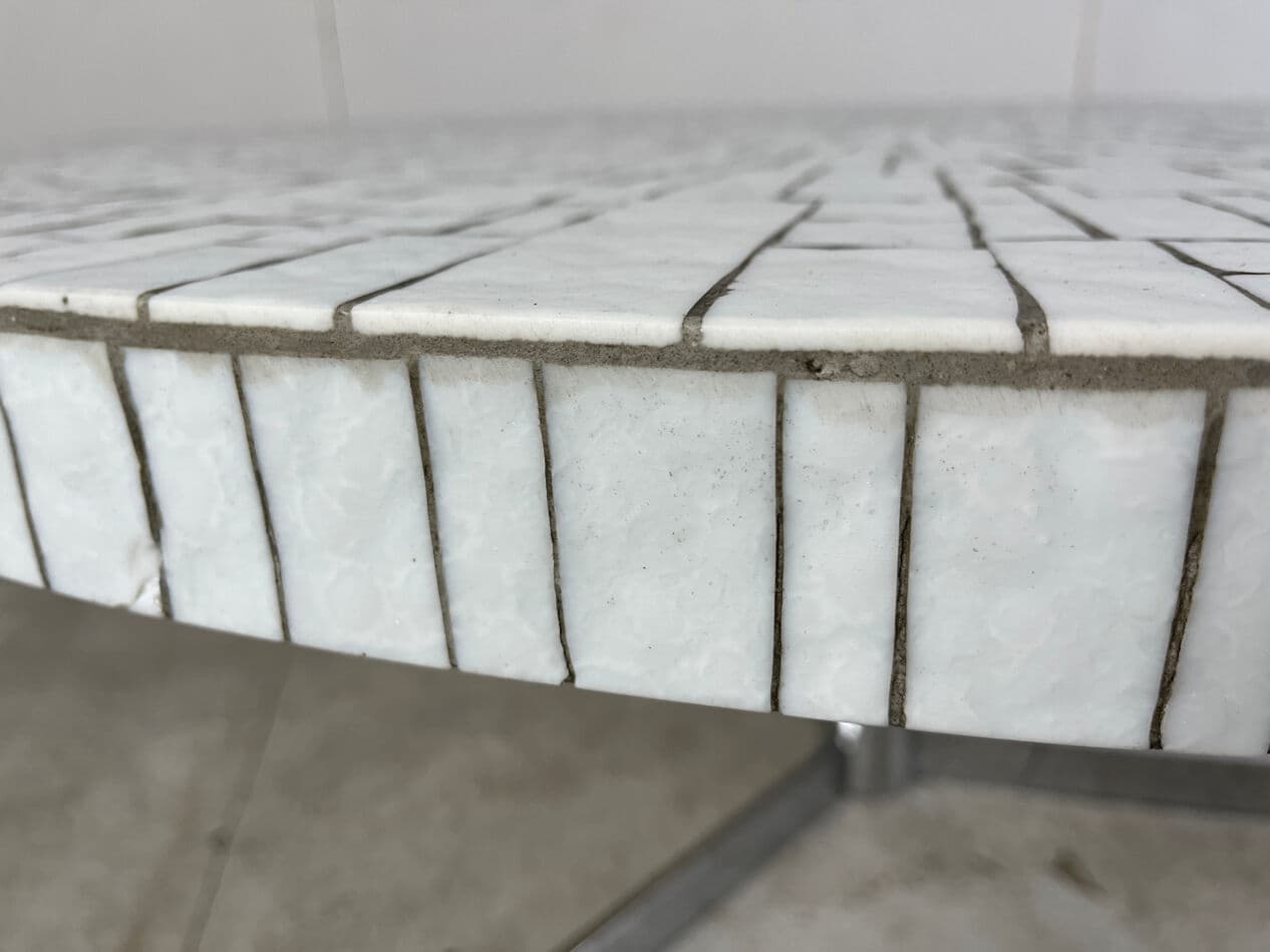 Stolik kawowy, mozaika ceramiczna biała czarna, chrom, proj. H. Lilienthal, Niemcy, lata 70. - 329586