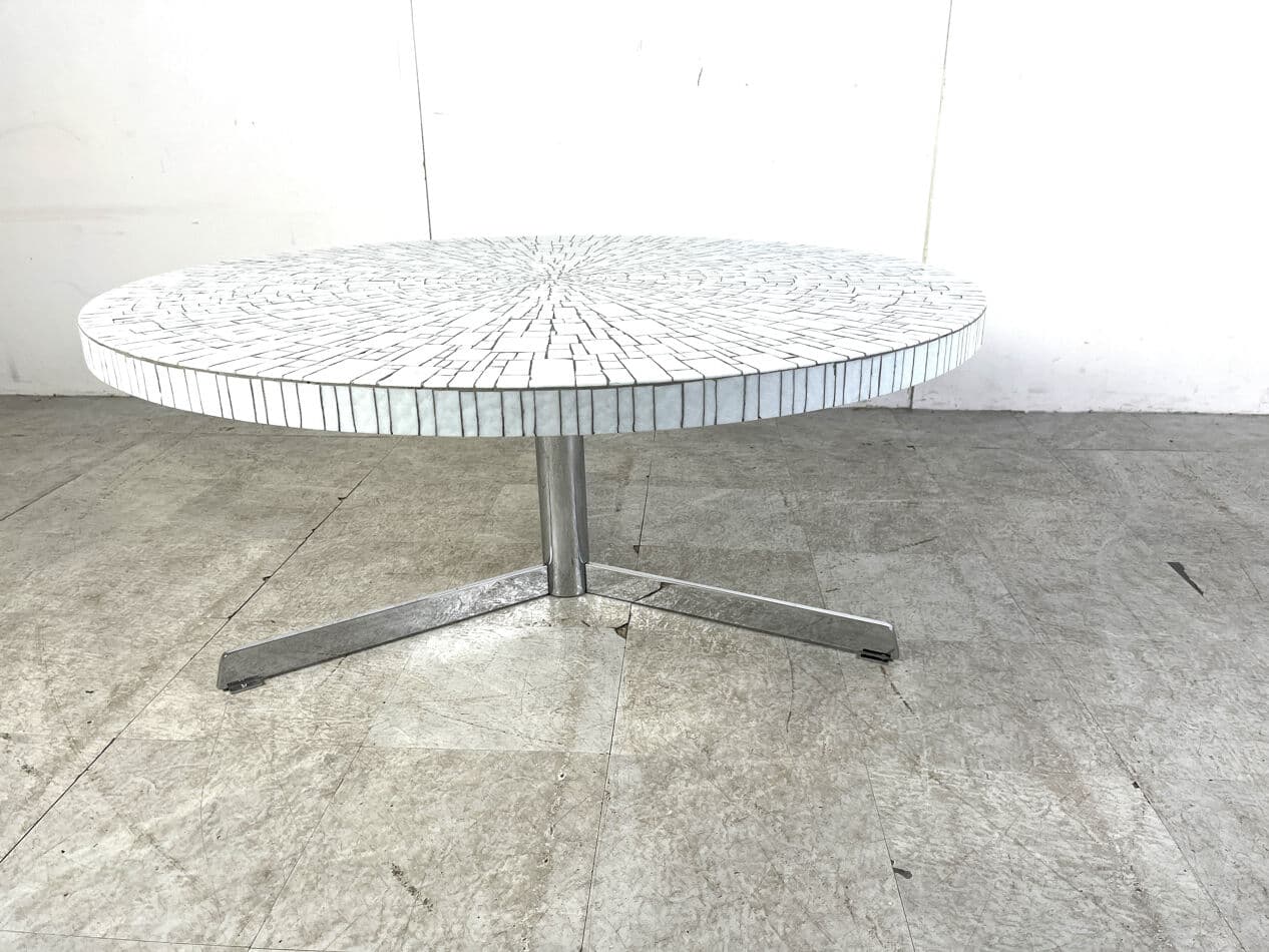 Stolik kawowy, mozaika ceramiczna biała czarna, chrom, proj. H. Lilienthal, Niemcy, lata 70. - 329578