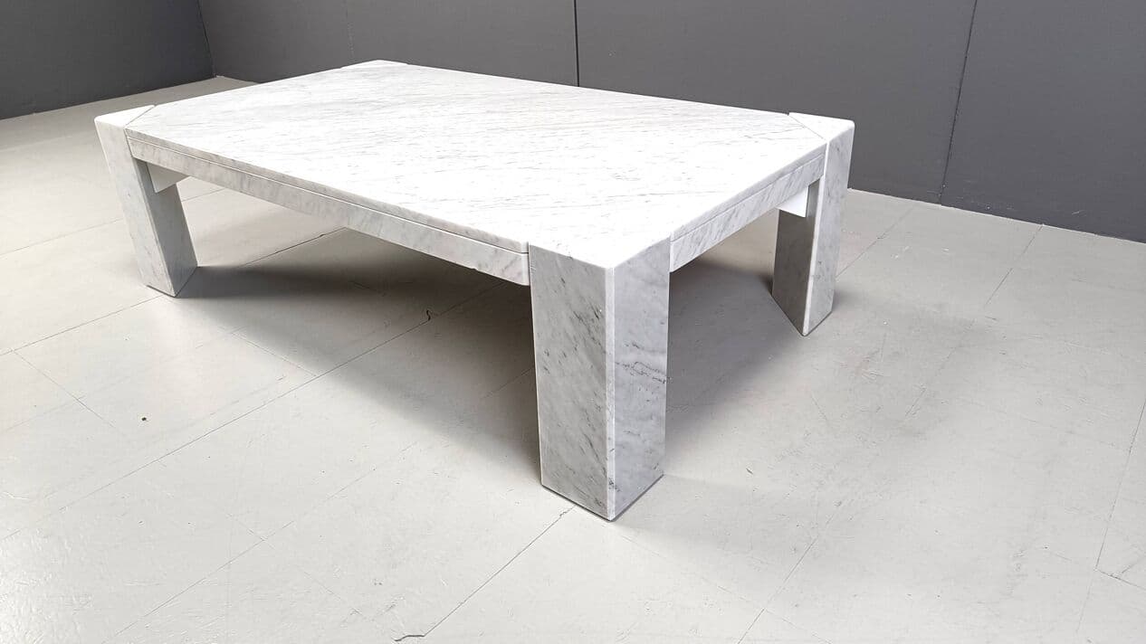 Coffee table, white marble, Italy, 1970s. - 329165